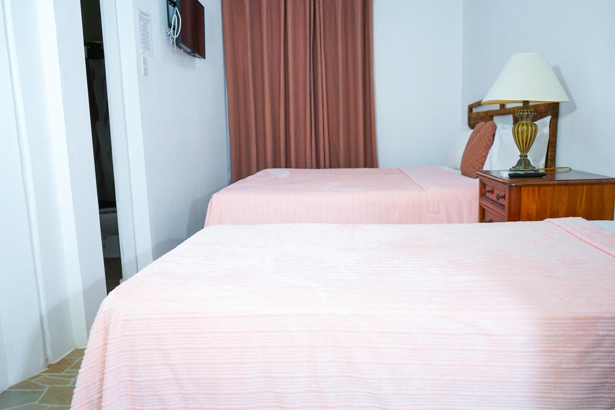 Ayurveda Resort Negril Exteriör bild