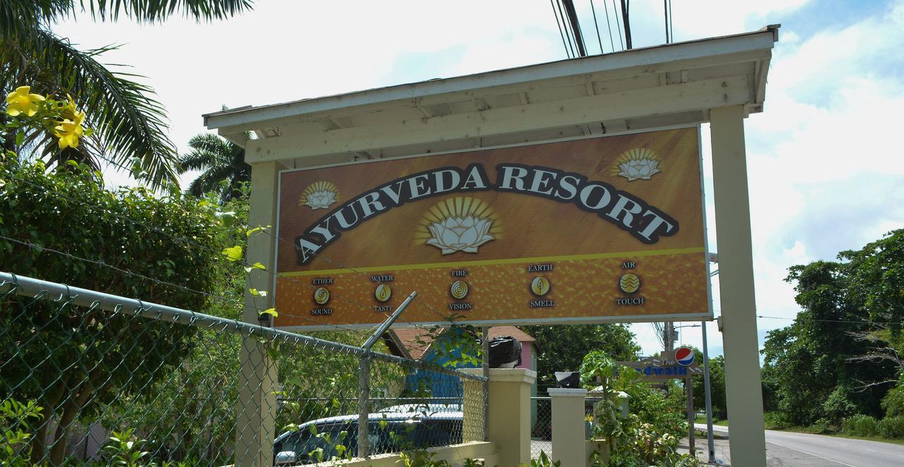 Ayurveda Resort Negril Exteriör bild